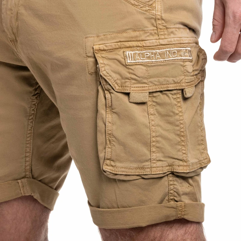 2389253_szorty-alpha-industries-crew-short-khaki-698178.jpg