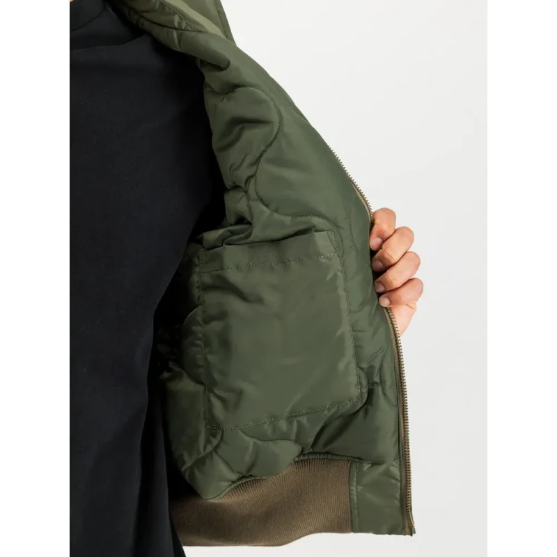 alpha-industries-cwu-45-p-devils-brigade-kurtka-bomberka (6).webp