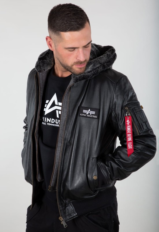 193129-03-alphaindustries-ma-1-d-tec-leather-002.jpg