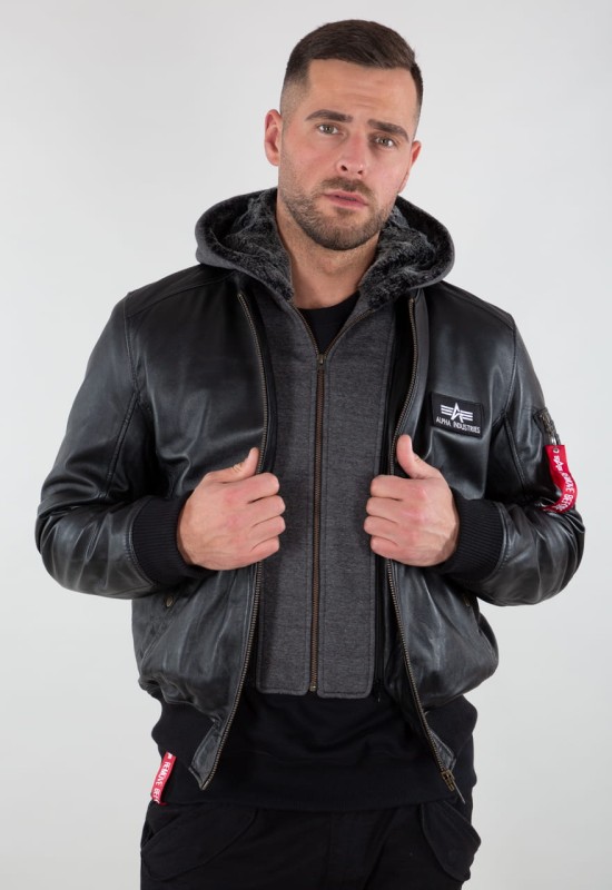 193129-03-alphaindustries-ma-1-d-tec-leather-004.jpg