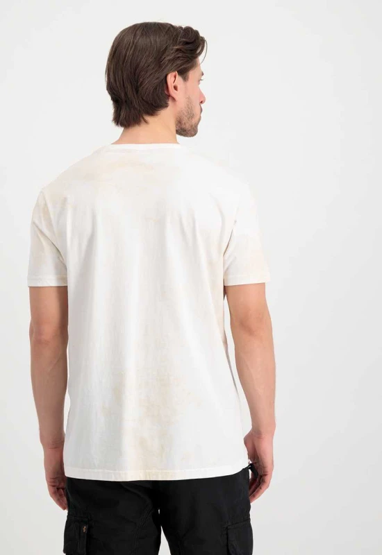 106520-300-alpha-industries-nose-art-t-shirt-005.jpg