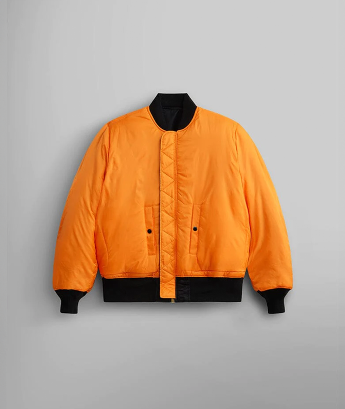 ma-1_heritage_kurtka_bomberka_alpha_industries_black_photo_product_0000s_0000s_0001_Generative-Fill-4_0000s_0000s_0001_m.png