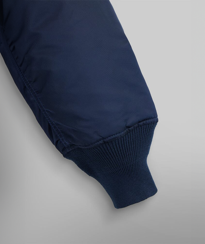 ma-1_heritage_kurtka_bomberka_alpha_industries_replica_blue_photo_product_0000s_0001s_0003_Generative-Fill-17.png