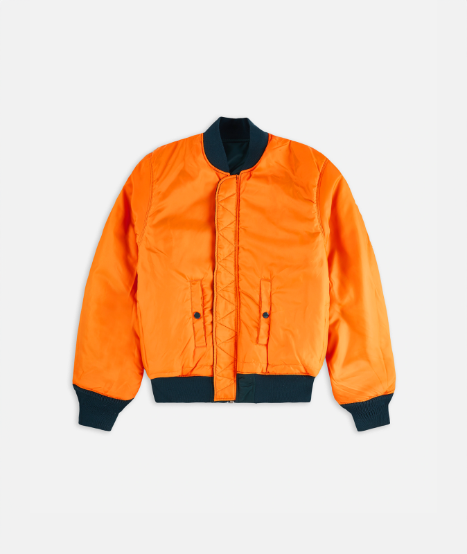 ma-1_heritage_kurtka_bomberka_alpha_industries_navy_photo_product_0000s_0000s_0004_giacche-alpha-industries-ma-1-flight-.png