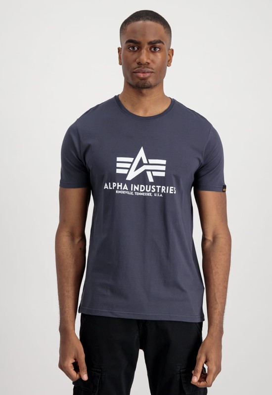 100501-02-alpha-industries-basic-t-001.jpg